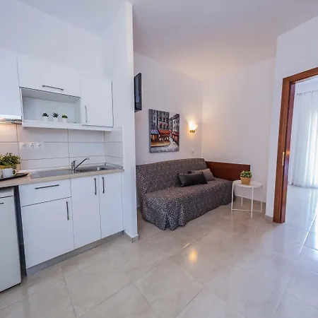 Hotel Sarantis Hanioti