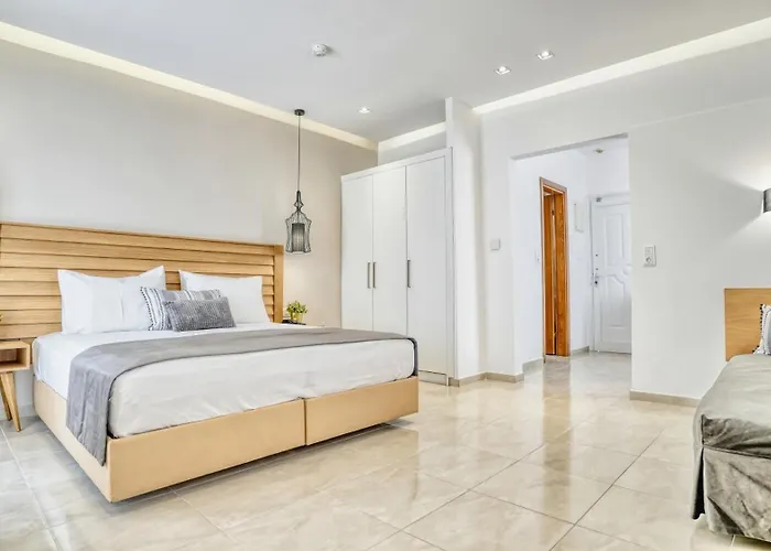 Hotel Sarantis