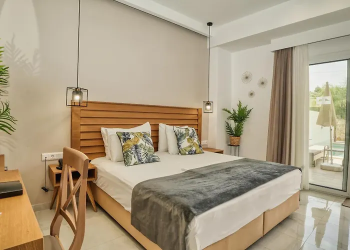Sarantis Hotel Chaniotis