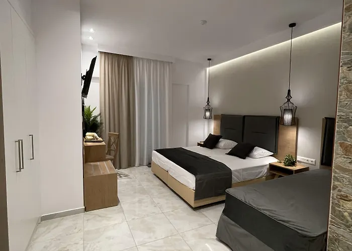 Hotel Sarantis 3*
