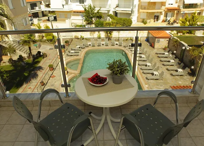 Sarantis Hotel