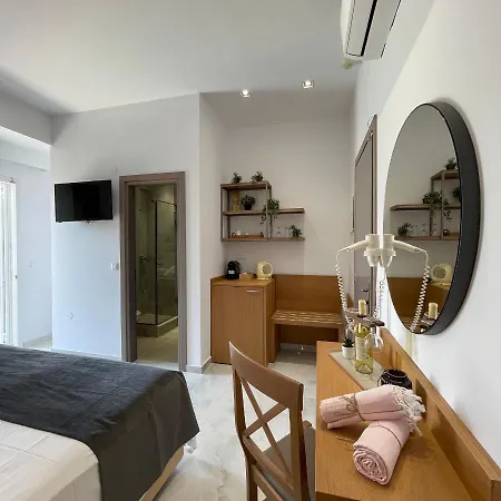 Hotel Sarantis