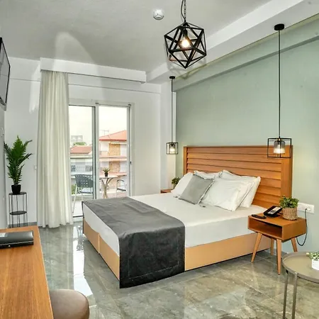 Sarantis Hotel