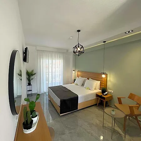 Hotel Sarantis 3*