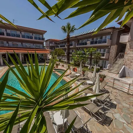 Sarantis Hotel