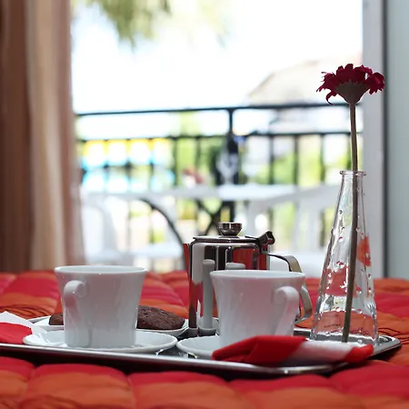 Hotel Sarantis 3*