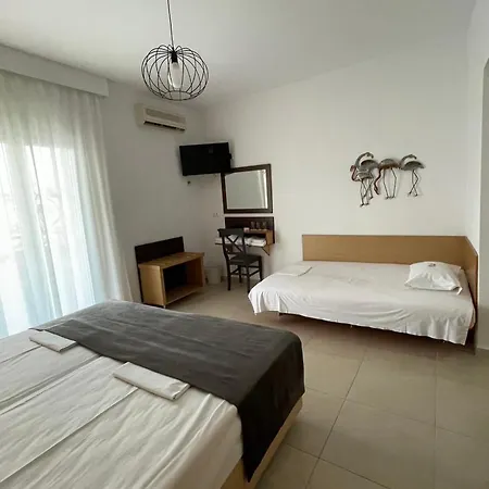 Sarantis 3* Chaniotis