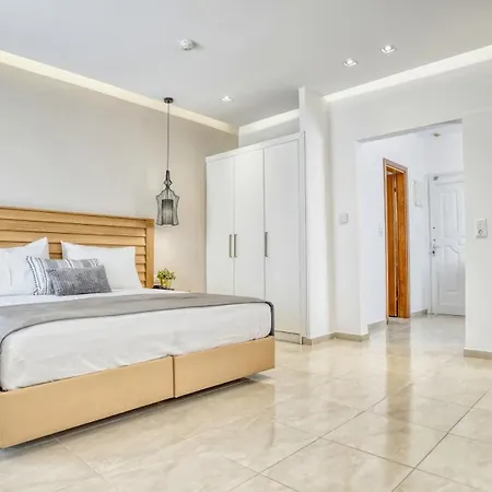 Hotel Sarantis