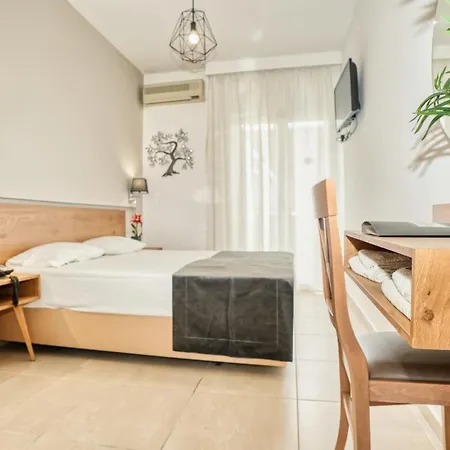 Sarantis 3* Chaniotis