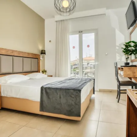 Sarantis 3* Chaniotis