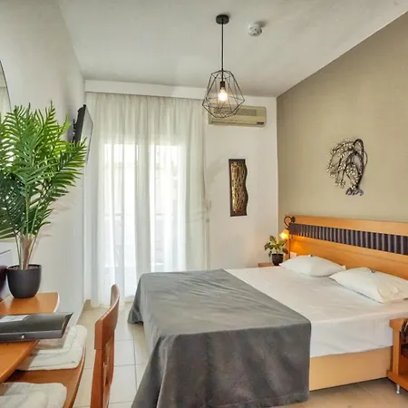 Sarantis Hotel Chaniotis