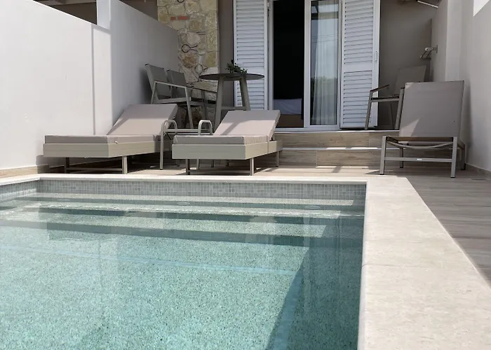 Sarantis 3* Chaniotis