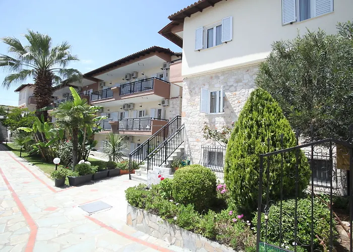 Sarantis 3* Chaniotis